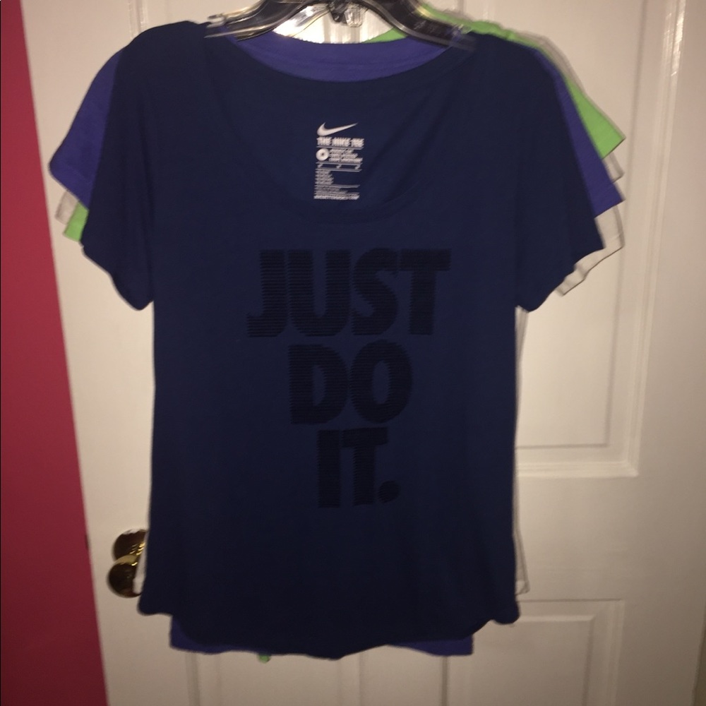 Nike graphic tee